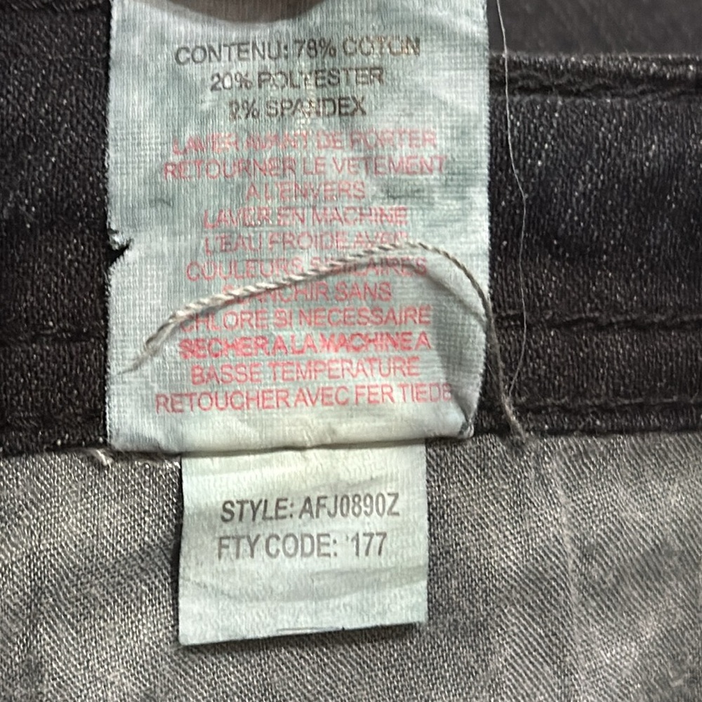 (T6) Vintage Apple Bottoms jeans with silver embroidery from the 2000s. Size 22. - Picture 13 of 14